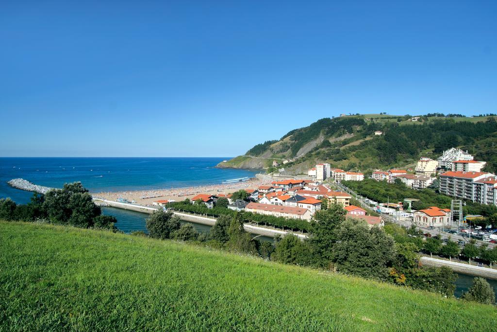 Hotel Pension Zumardi Deba Exterior foto